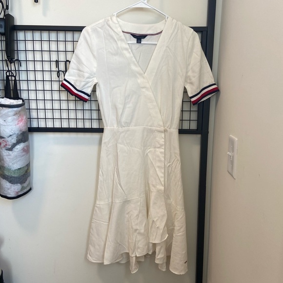 Tommy Hilfiger vintage women’s wrap dress with striped sleeves —‎ XXS - Picture 1 of 9